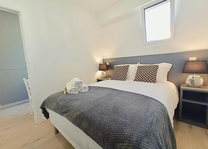 Viva Riviera Brand New 1 Bedroom close Croisette