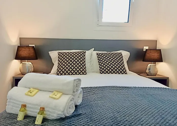 Viva Riviera Brand New 1 Bedroom close Croisette