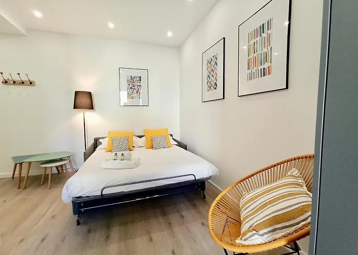 Viva Riviera Brand New 1 Bedroom close Croisette